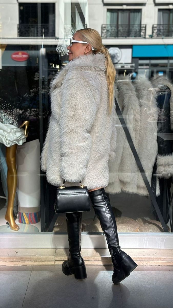 Özel Tasarım Taş Rengi Kürk