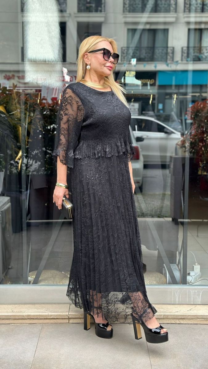 Özel Tasarım Siyah Dantel Elbise