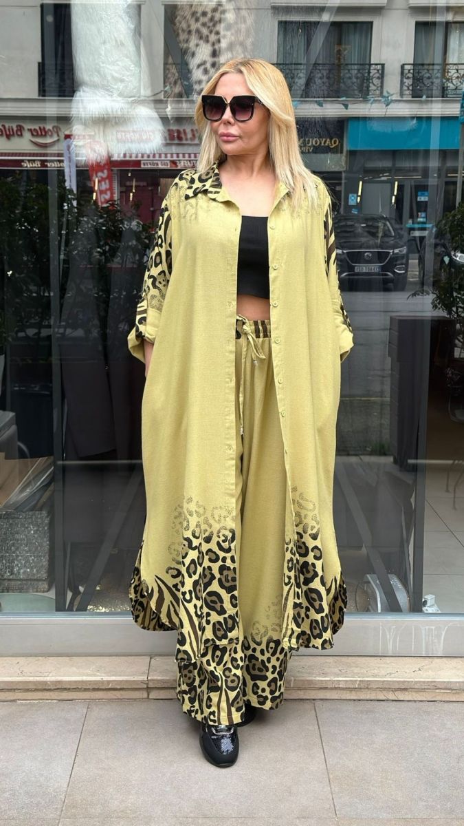 Leopar Detaylı Sarı Takım