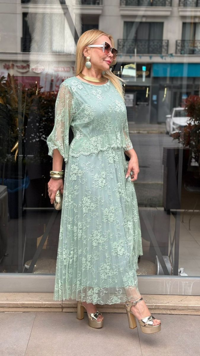 Su Yeşili Dantel Elbise